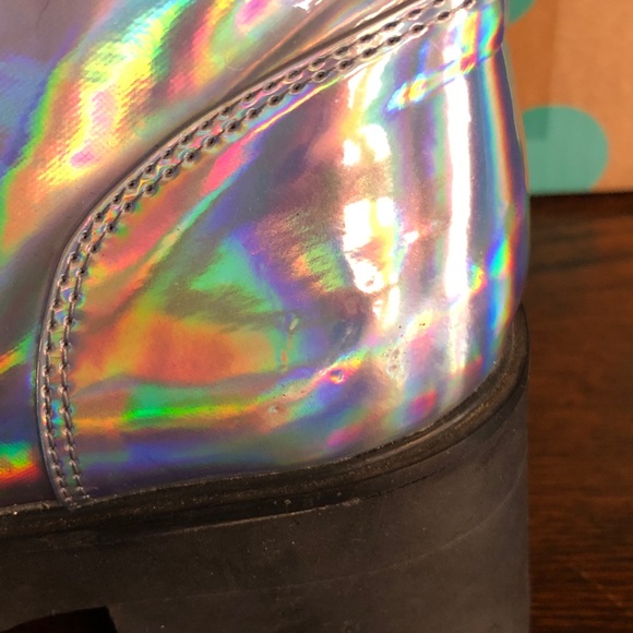 CURRENT MOOD Opalescent Odyssey holographic platform boots size 6 - Picture 9 of 13